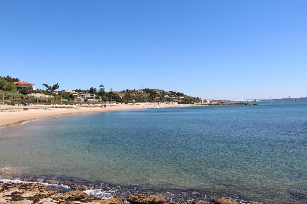 Apartamento 1 Quarto, Com Patio, Em Frente Praia Paco de Arcos Luaran gambar